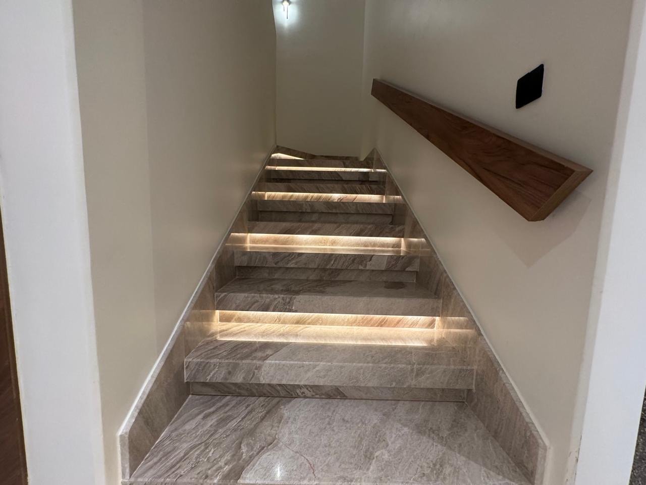 🏰 **Modern Luxury Villa | Sidra District – Roshn**    🏡 Villa C10 (Ghusoon) – Fully Independent